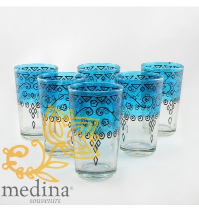 Blaue feierliche Teegläser
